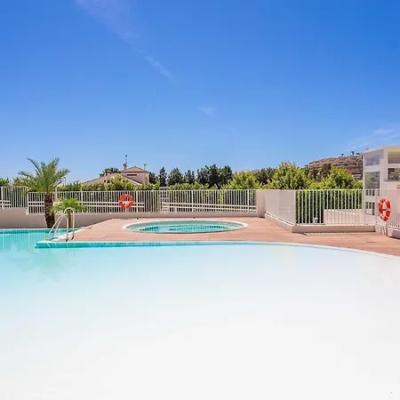 Modern 3 Bedroom Apartment, Close To La Cala De Mijas
